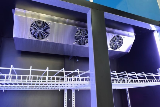 Βάρος KG 95-160kg Κύκλωμα ψυκτικό οθόνης κρασιού με διπλές πόρτες και σύστημα ψύξης αέρα